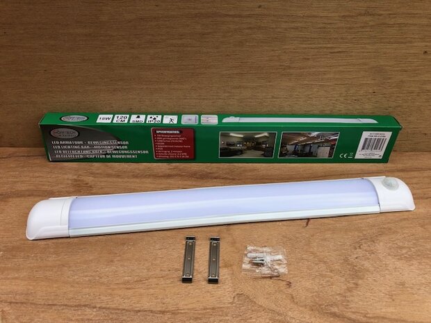 TL LED armatuur sensor 18 watt 60 cm.