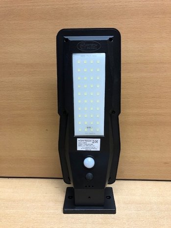 Wandlamp lantaarn solar led sensor.