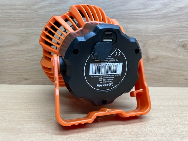 Ventilater / lamp oplaadbaar USB.